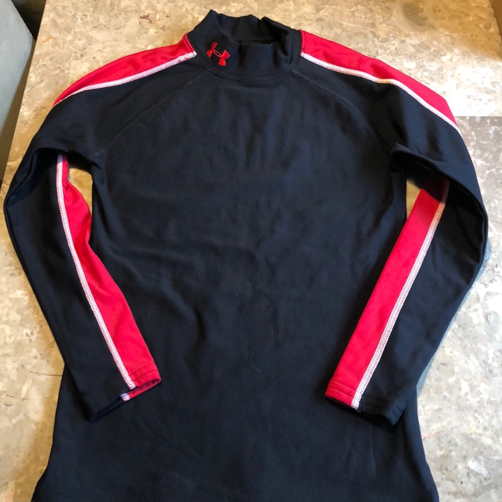 Under armour long sleeve shirt